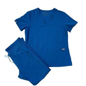 FIGS Women’s Blue Scrub Set Casma Three-Pocket Top M - Kade Cargo S